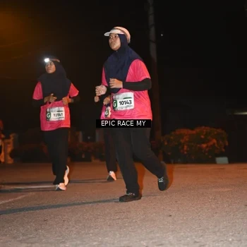 Runner Photo 8417419