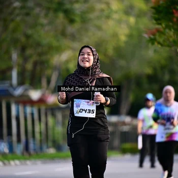 Runner Photo 8417433