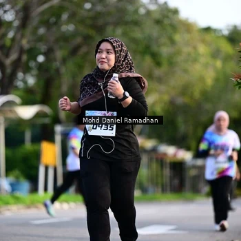 Runner Photo 8417443