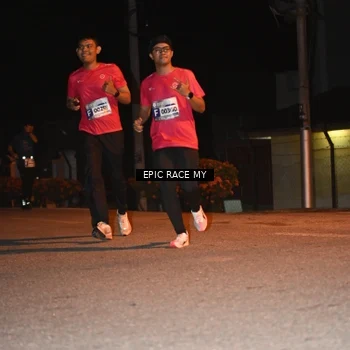 Runner Photo 8417448