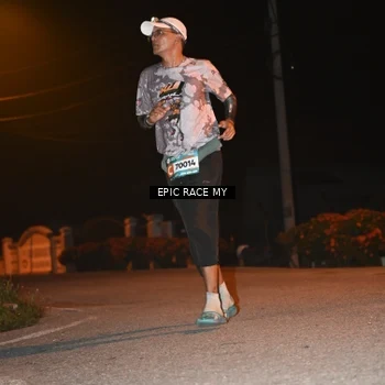 Runner Photo 8417451