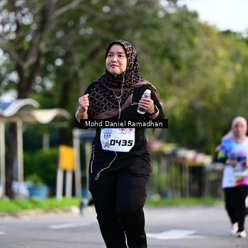 Runner Photo 8417453
