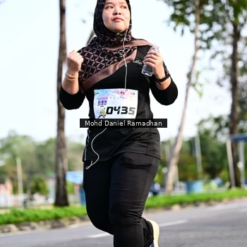 Runner Photo 8417456