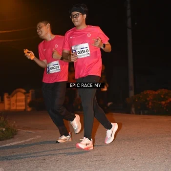 Runner Photo 8417458