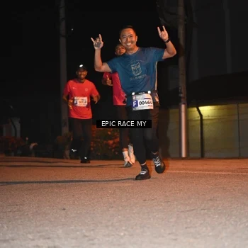 Runner Photo 8417459
