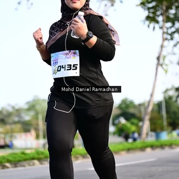 Runner Photo 8417467