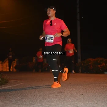 Runner Photo 8417515
