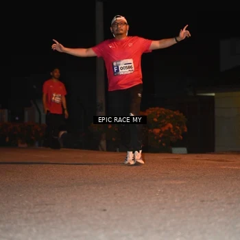 Runner Photo 8417516