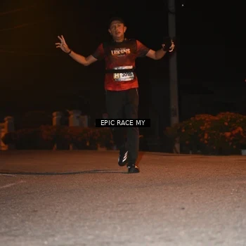 Runner Photo 8417524