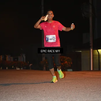 Runner Photo 8417550