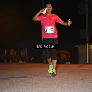 Runner Photo 8417555