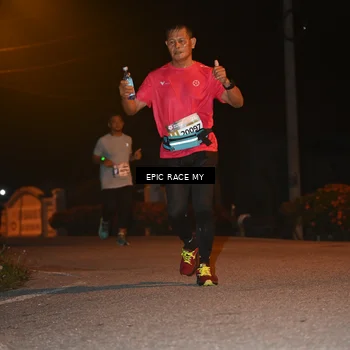 Runner Photo 8417564
