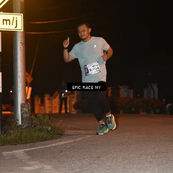 Runner Photo 8417573