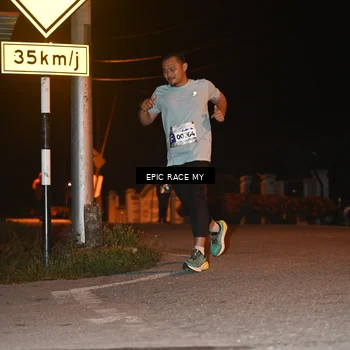 Runner Photo 8417575