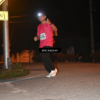 Runner Photo 8417596