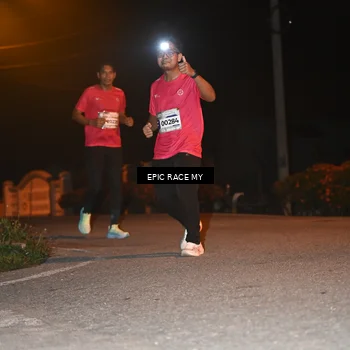 Runner Photo 8417599