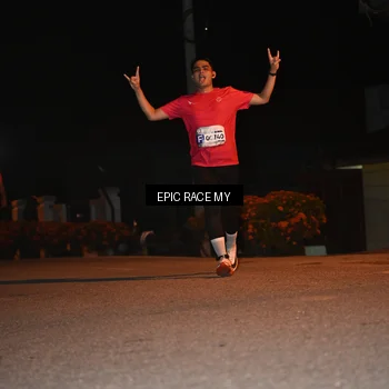 Runner Photo 8417611