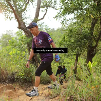 Runner Photo 8417639