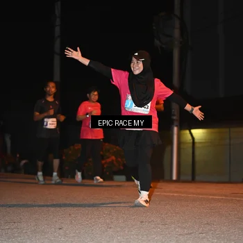 Runner Photo 8417643