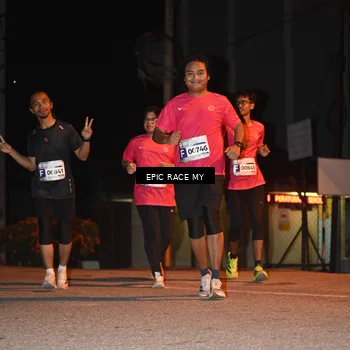 Runner Photo 8417648