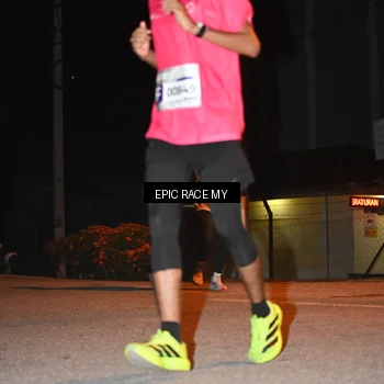 Runner Photo 8417657