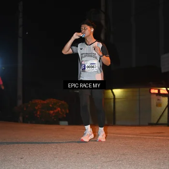Runner Photo 8417663