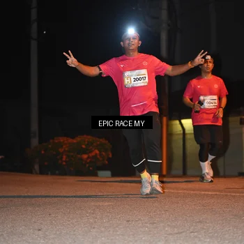 Runner Photo 8417668