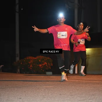 Runner Photo 8417669