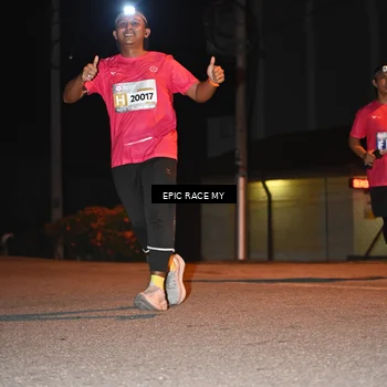 Runner Photo 8417672
