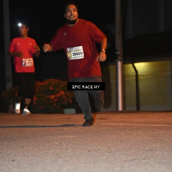 Runner Photo 8417676