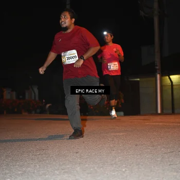 Runner Photo 8417681