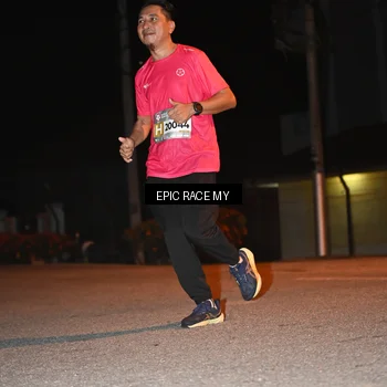 Runner Photo 8417692