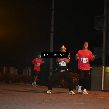 Runner Photo 8417698