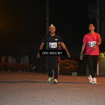 Runner Photo 8417704