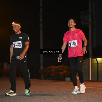 Runner Photo 8417708