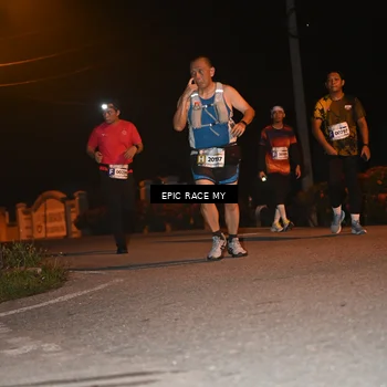Runner Photo 8417725