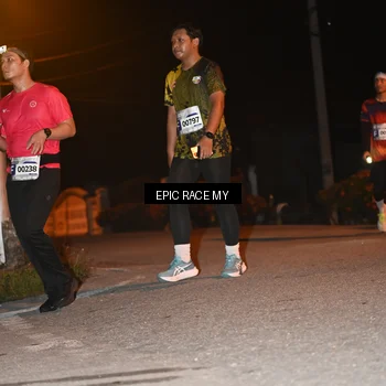 Runner Photo 8417729