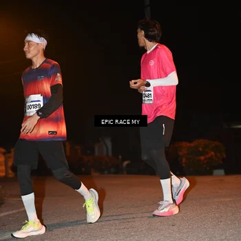 Runner Photo 8417742
