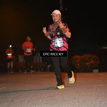 Runner Photo 8417749