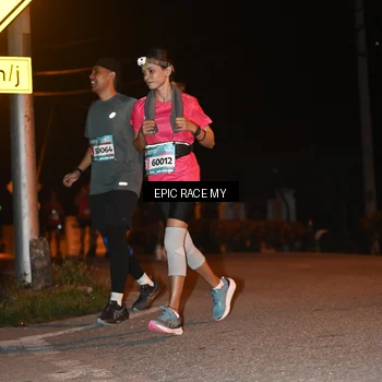 Runner Photo 8417765