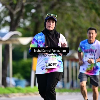 Runner Photo 8417770