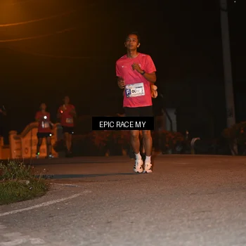 Runner Photo 8417772