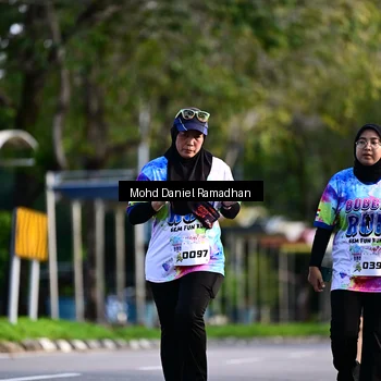 Runner Photo 8417774