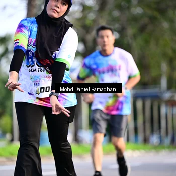 Runner Photo 8417789