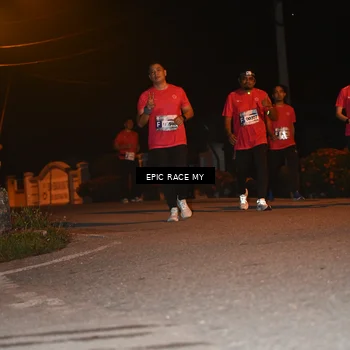 Runner Photo 8417810