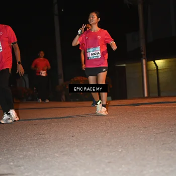Runner Photo 8417834