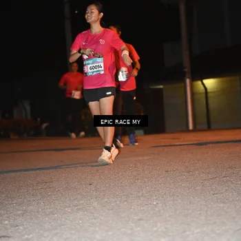 Runner Photo 8417844