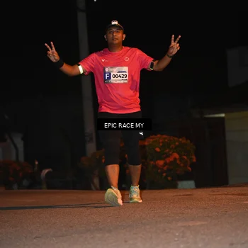 Runner Photo 8417859