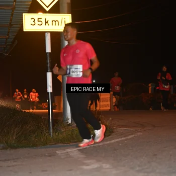 Runner Photo 8417874