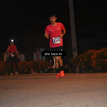 Runner Photo 8417898